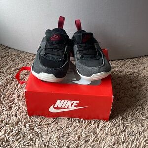 Nike Max 90 crib, super soft and cute
